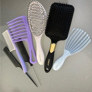 Detangling/styling Hair Brush/combs - Sanitized